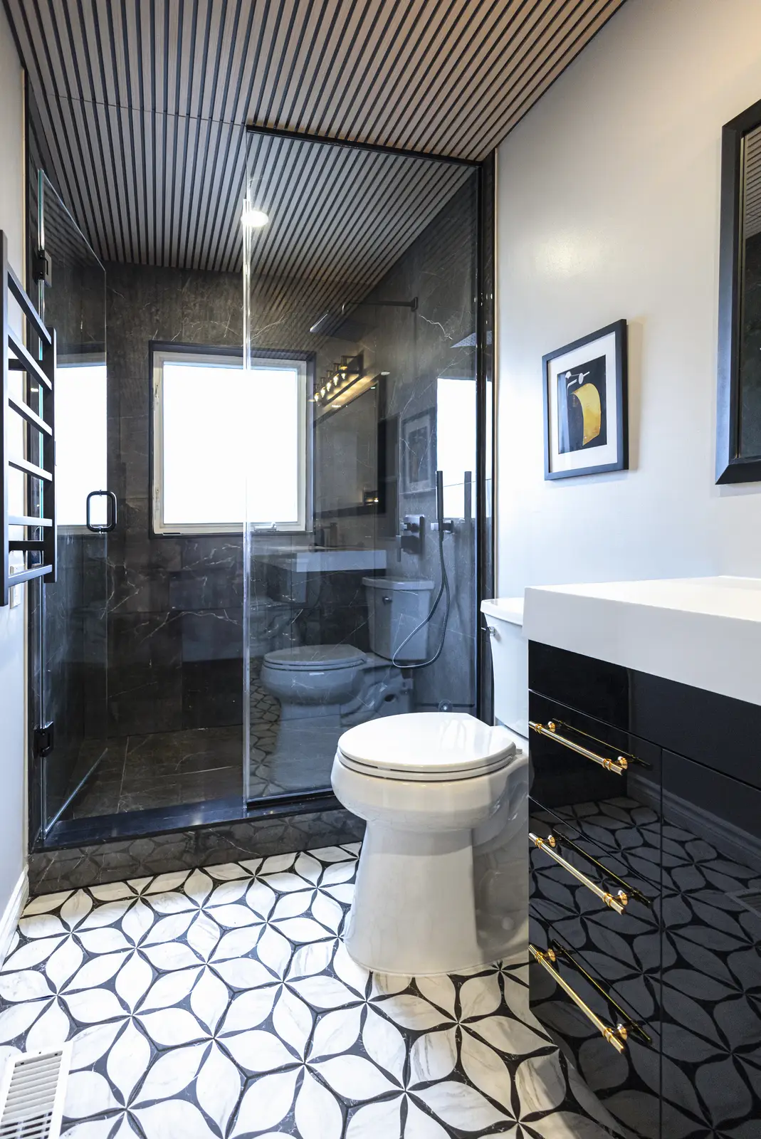 Elegant Master Bath - King City